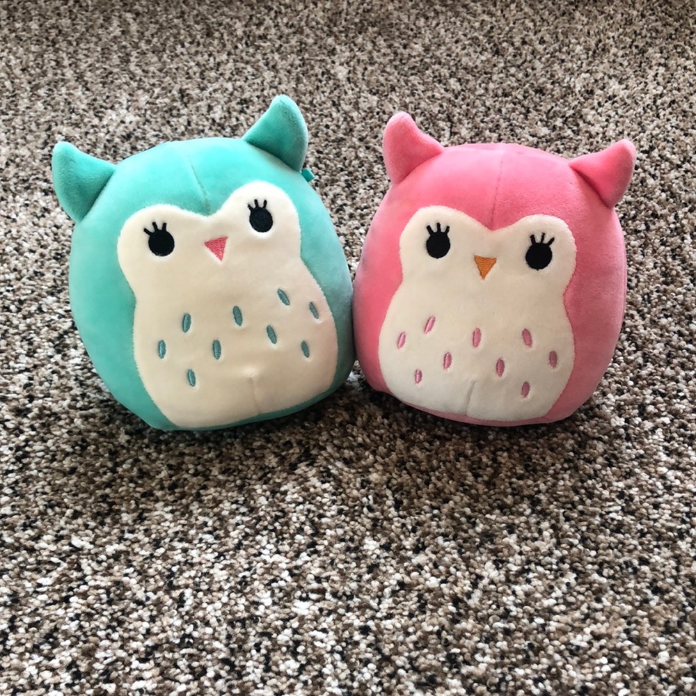 Pink & green squishmallows